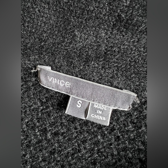 Vince Black Cotton Yak and Wool blend Cardigan Sweater size small - Picture 9 of 12